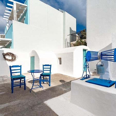 Authentic Santorinian Home Experience Fira  Extérieur photo