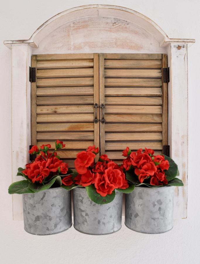 Authentic Santorinian Home Experience Fira  Extérieur photo